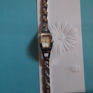 Fossil timeless and classic watch